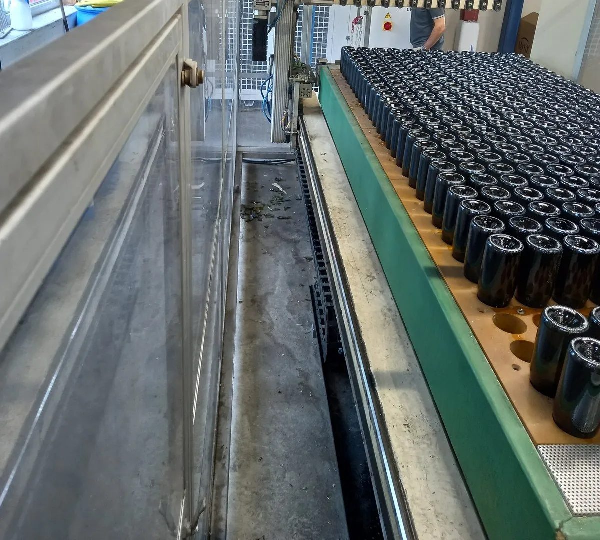 Ligne de conditionnement de bouteilles chez un client d'E1OS